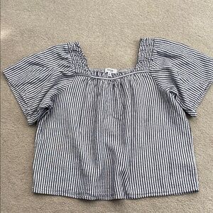 Kenzie jeans large square neck linen & viscose striped top